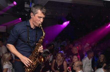 Sax, dj, percussie & zang op Champagneweekend Middelkerke - Foto 1