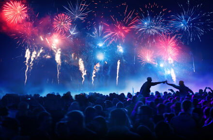Here's to a fantastic year filled with unforgettable events  - Foto 1
