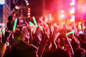 Festival marketing in topvorm: zo scoren merken +35% meer zichtbaarheid deze zomer Festival marketing in topvorm: zo scoren merken +35% meer zichtbaarheid deze zomer
