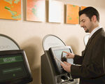 3 redenen om een zelfservice-check-in toe te voegen in 2017 3 redenen om een zelfservice-check-in toe te voegen in 2017
