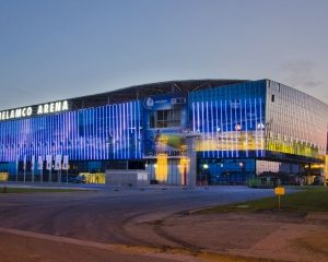 Ghelamco Arena mag geen bewegende beelden uitzenden op LED-gevel