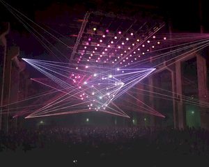 Spectaculaire kinetische 3D lasershow