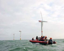 Teambuilding in het gezelschap van de Noordzee wind