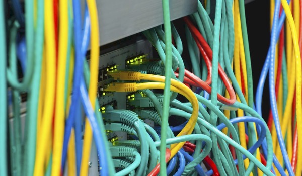 Internet blijft een probleem voor organisatoren Internet blijft een probleem voor organisatoren