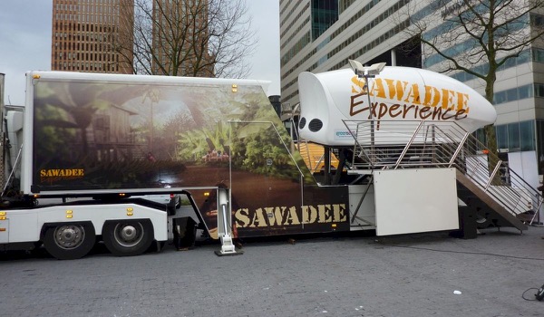 Spectaculaire simulator op maat door J&R Virtual Reality Entertainment Spectaculaire simulator op maat door J&R Virtual Reality Entertainment