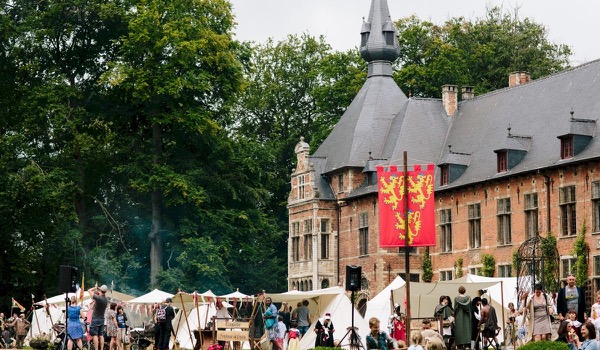 Bedrijven vallen voor middeleeuwse events Bedrijven vallen voor middeleeuwse events