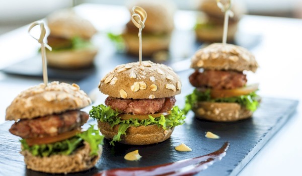 Btw op eten en drank tijdens events toch aftrekbaar Btw op eten en drank tijdens events toch aftrekbaar