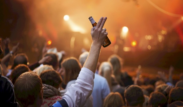 Belgische ondernemers ontwikkelen app die veiligheid festivalgangers verhoogt Belgische ondernemers ontwikkelen app die veiligheid festivalgangers verhoogt