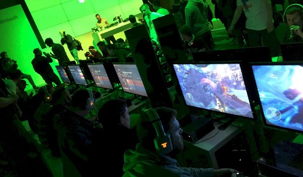 Xbox Celebration: Dazzle Events realiseert Duitse roadshow Xbox Celebration: Dazzle Events realiseert Duitse roadshow