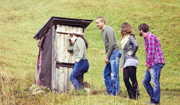 Waarom geen genderneutrale toiletten op events? Waarom geen genderneutrale toiletten op events?