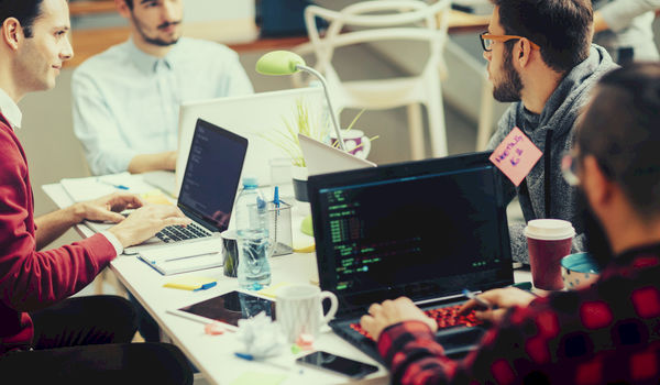 Hoe je een sterke hackathon kan plannen en runnen Hoe je een sterke hackathon kan plannen en runnen