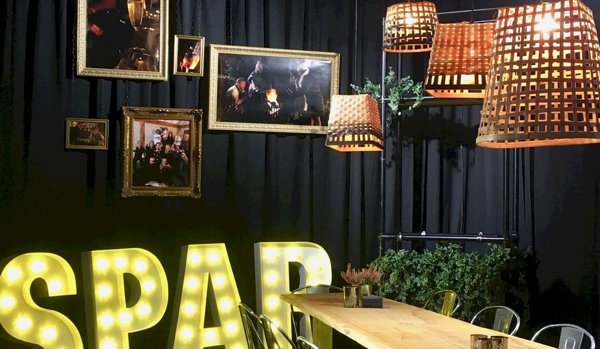 Waarom samenwerken met een eventkantoor? Klant aan het woord Waarom samenwerken met een eventkantoor? Klant aan het woord